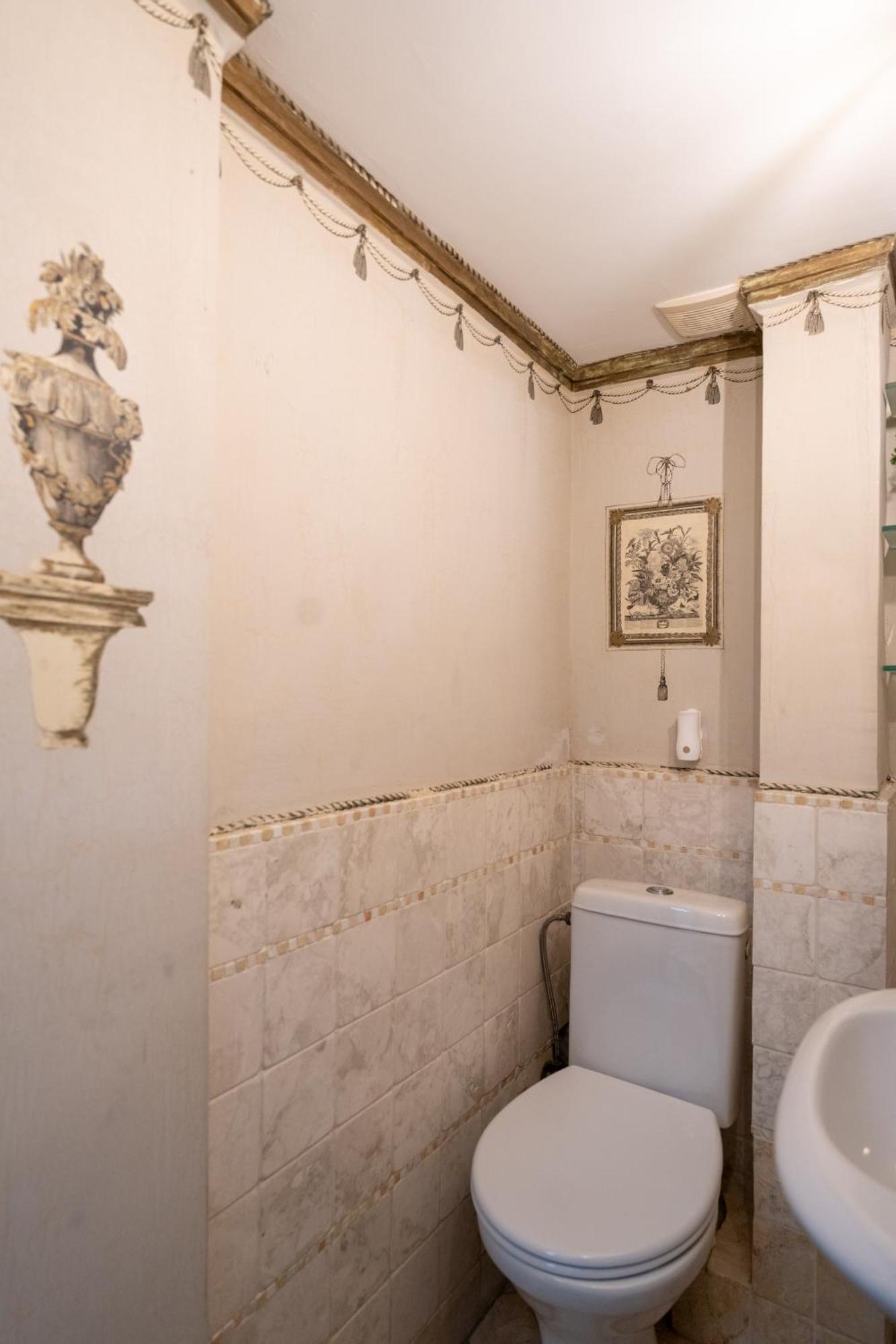 Apartment Aphrodites House Upon White Tower *